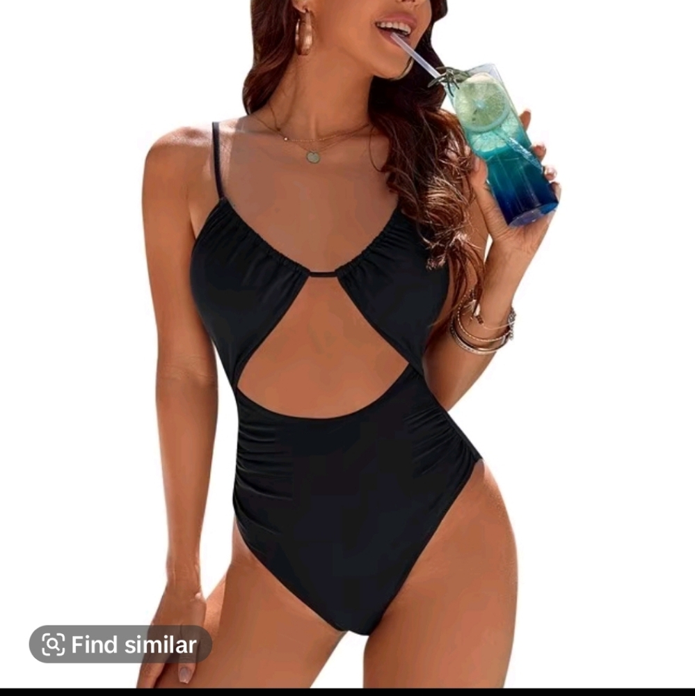 Blooming Jelly Black Women's Swimsuit Tummy Control NWT Size XL